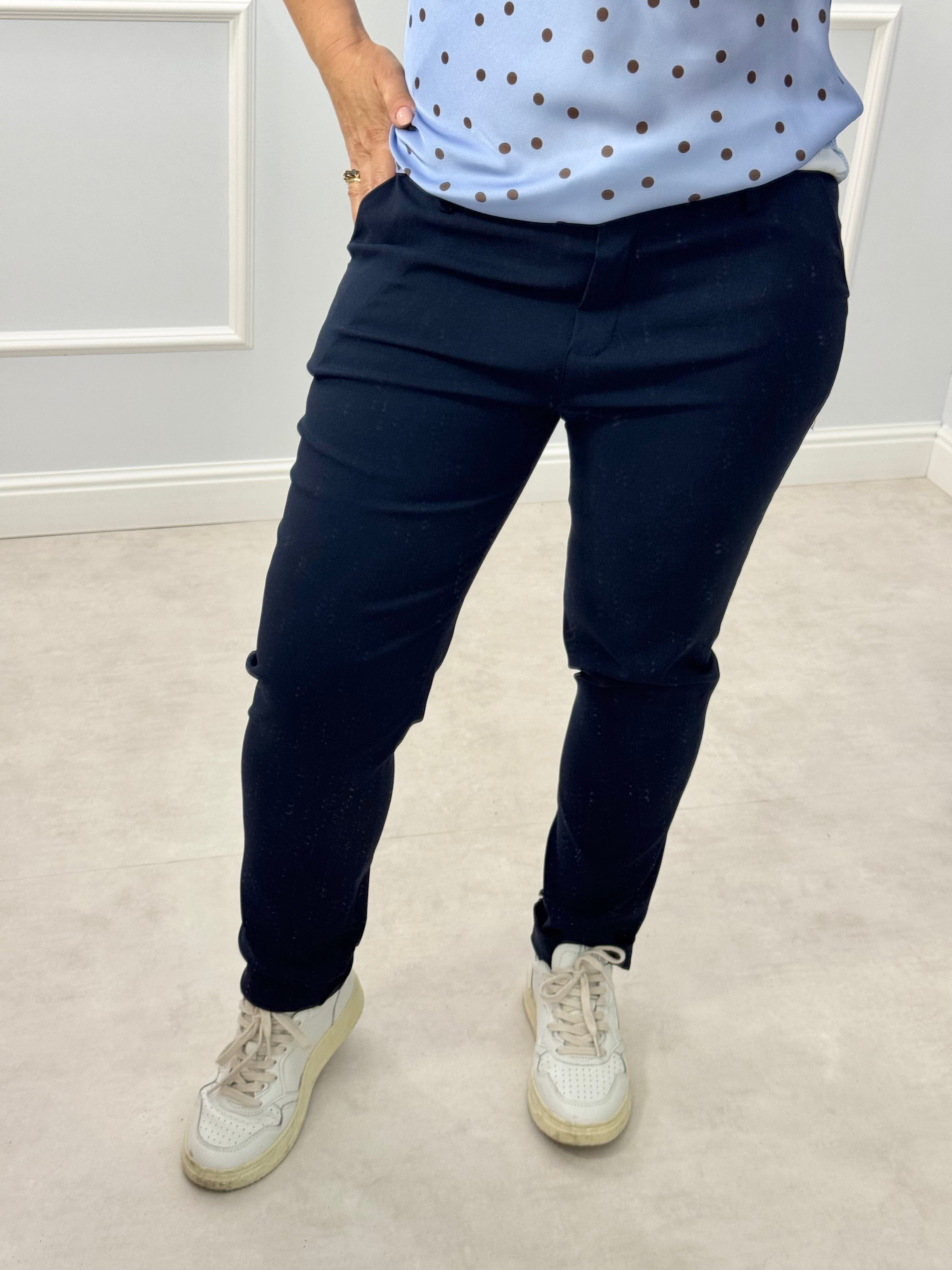 PANTALONE ILENIA TASCA FILO