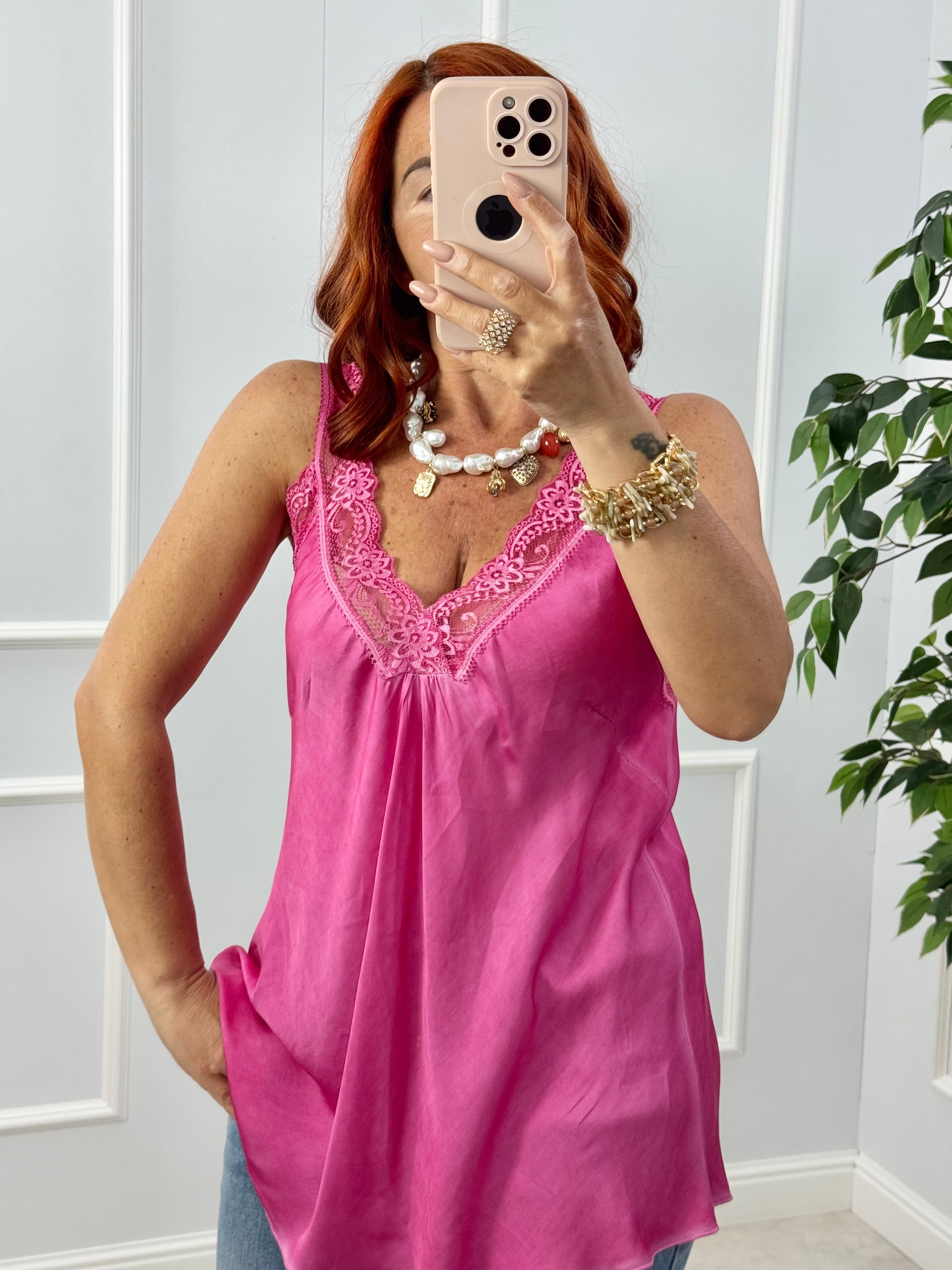 TOP CHIARA