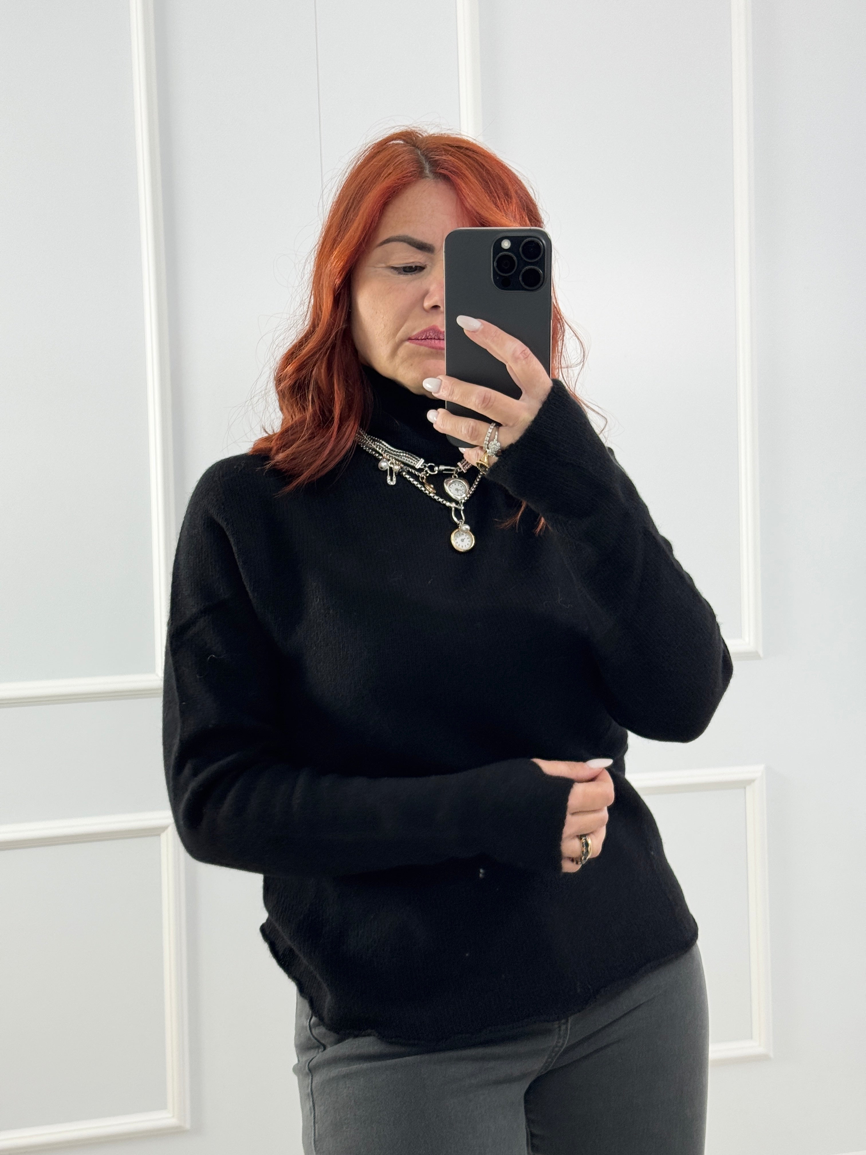 PULL BARBARA