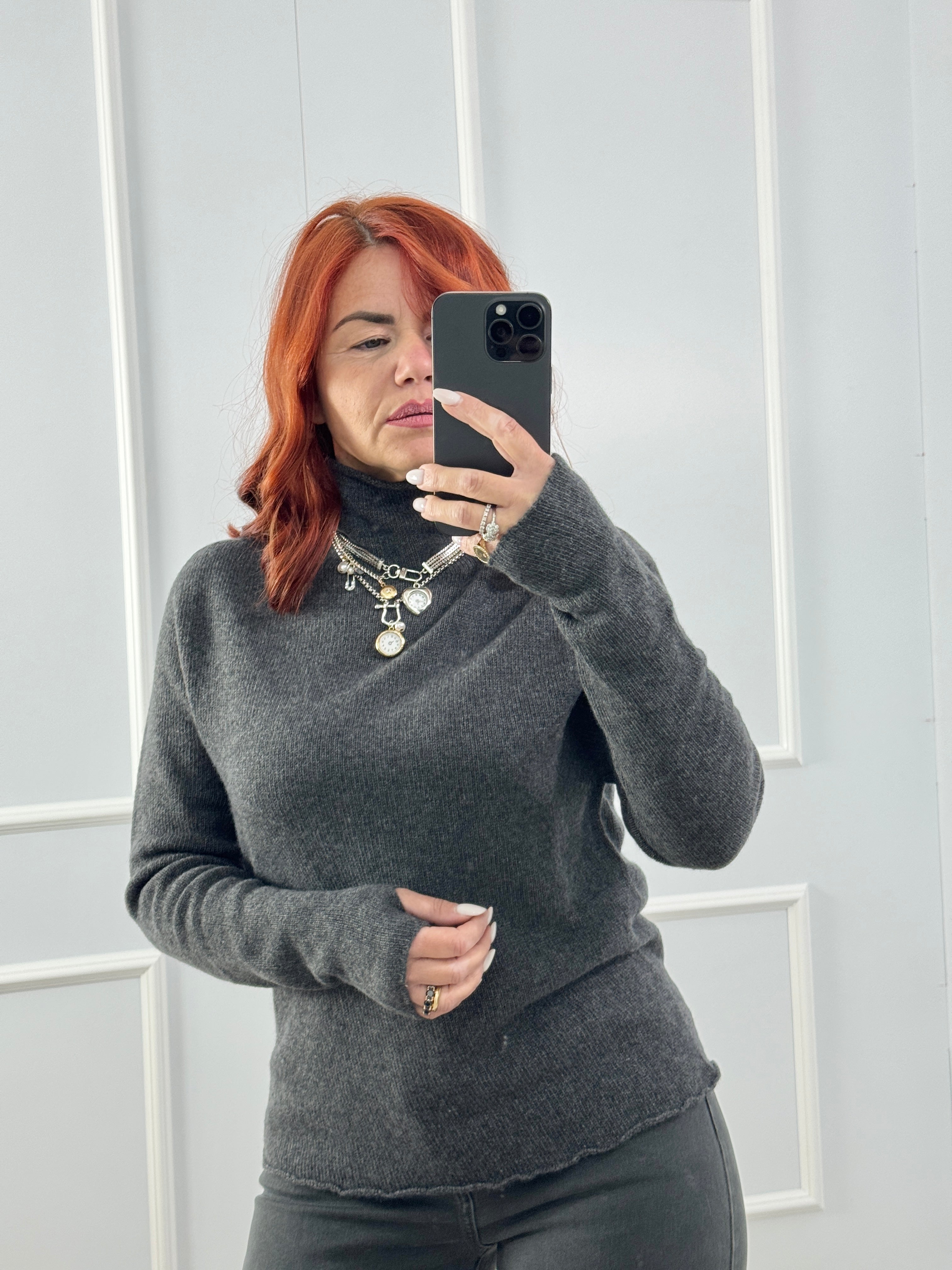 PULL BARBARA